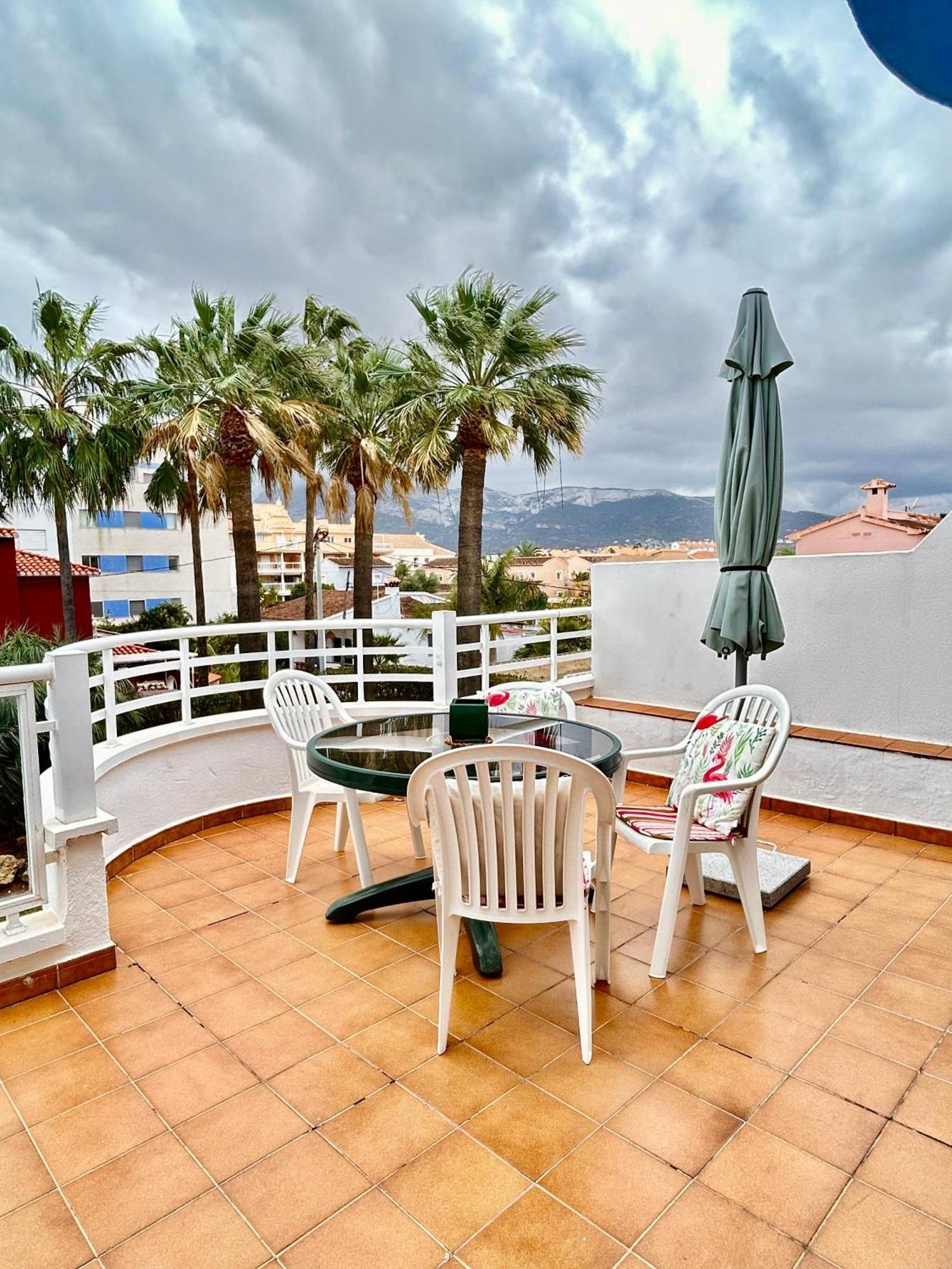 Sea Views Apartments Denia Exterior photo